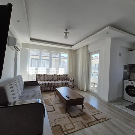 Comfortable And Cozy At Cimen Apartment *