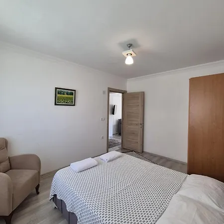 Comfortable And Cozy At Cimen *